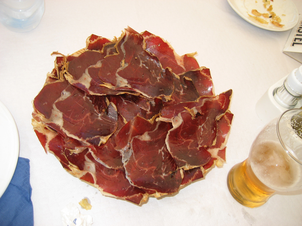 Street Food in Pisa: An Editorial Guide to Street Flavours